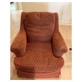 Nice Isenhour sitting chair