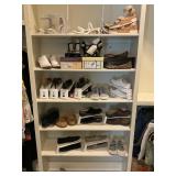 21 assorted pairs of shoes and slippers 6.5ï¿½8