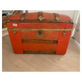 Red camel back trunk