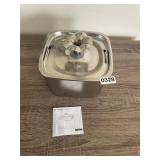 Stainless pet fountain with filters