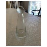 Crystal glass decanter with Ball stop