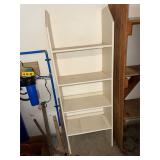 Closet shelving