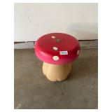 Mushroom stool