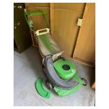 Lawn boy push mower