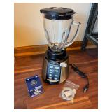 Oster blender plus extras