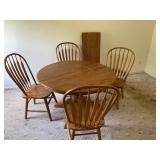Oak dining table, leaf, 4 chairs