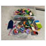 Plastic tub full assorted Legos