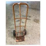 Pneumatic tire Dolly