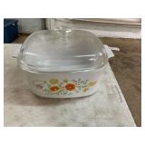 Corning Ware 5 quart covered dish w/ lid