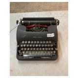 Smith- Corona Clipper Typewriter