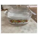 Lechalote La Saugo Corning Ware 4 qt with lid