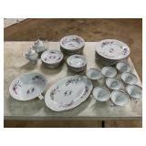 8 place setting wawel dishes