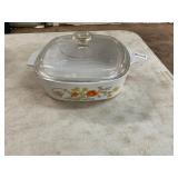 Corning Ware 2 quart covered dish w/ lid