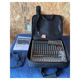 Behringer xenyx x2222usb 24 bit processor