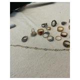 Lot of rings &bracelet. ****see description