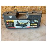 Black Jack 2 ton hydraulic jack with case