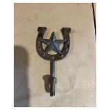 Horseshoe decor wall hook hanger cast iron