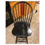 Black wooden swivel bar stool - seat 24ï¿½