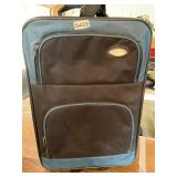 Rolling suitcase