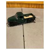 1:24 Die Cast - 1953 Chevrolet 3100 pick up
