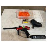 Cybrid paintball gun, balls, co2 canisters