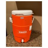 5 gallon Igloo cooler