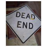 Dead end diamond shaped street sign
