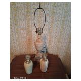 lamp with 2 extra heavy marble lamp pieces?