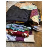 4 machined quilting tops