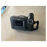 Sharp 8 Viewcam video camera