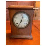 Vintage wood mantle clock