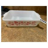 Pyrex white and red baking dish