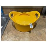 Rachael Ray 2.75 qt dish - yellow