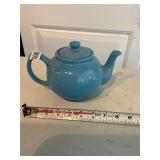 Ceramic tea kettle