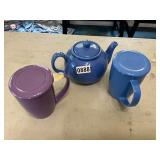 Blue teapot and 2 forelife mugs with lids