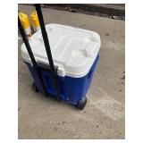 Igloo rolling cooler