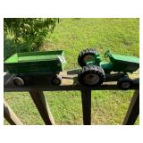 ERTL tractor in John Deere cart die cast