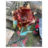 Metal rose decor 46ï¿½ tall