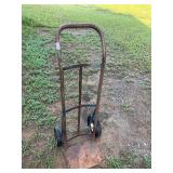 Dolly- it needs matching tires