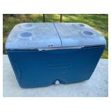 Rubbermaid blue rolling cooler