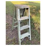 4 foot aluminum ladder