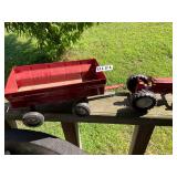 International red tractor and cart ï¿½ diecast