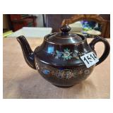 Nice old hand painted Japan tea pot steeper?