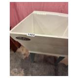 farm - laundry - utility sink