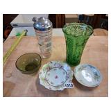 5 different vintage glass ware items