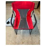 Folding camp chair with folding side