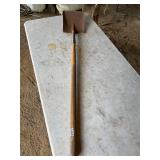 Square shovel working tool