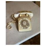 Vintage Bell system western electric rotary phone
