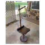 Wooden lamp table needs tightening