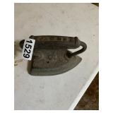 Jakeï¿½s cast iron sadiron